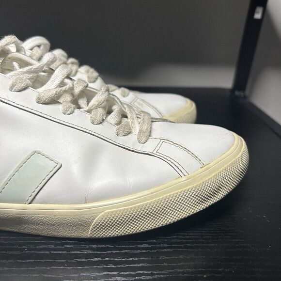 Veja Esplar Women’s Size 10 White Leather Sneakers Shoes - Picture 3 of 15